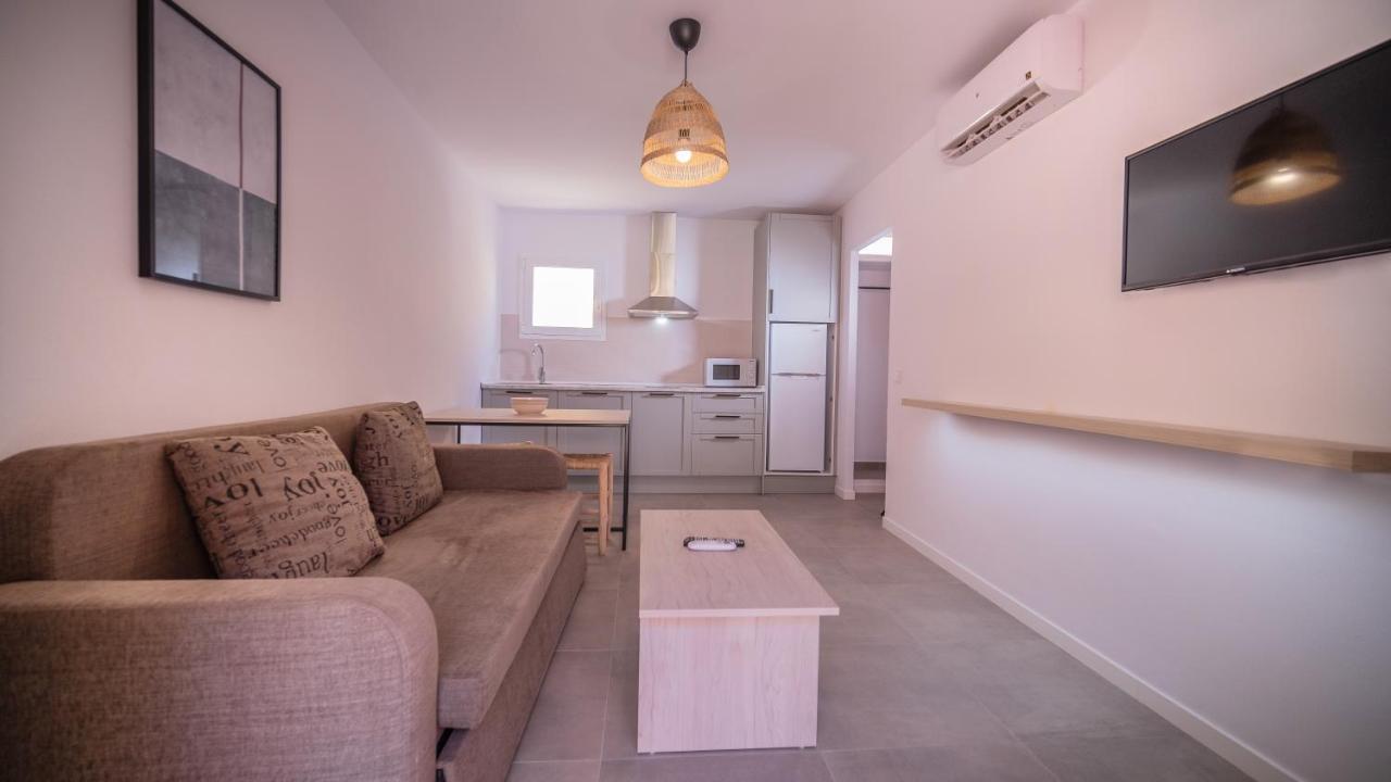 Sant Joan Apartaments - Adults Only Cala'N Blanes  Exterior photo