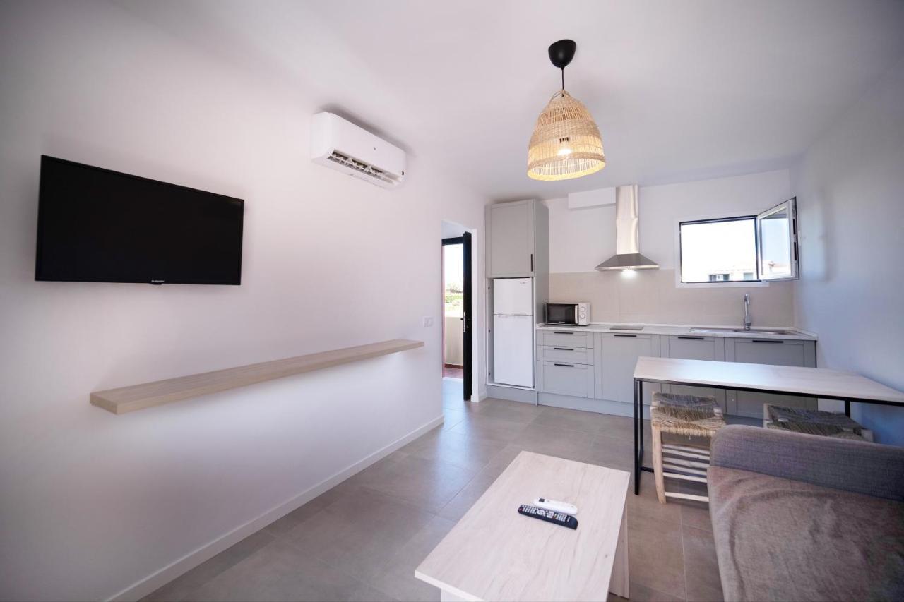 Sant Joan Apartaments - Adults Only Cala'N Blanes  Exterior photo